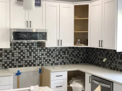 Glass Greytone Mosaic Backsplash 2