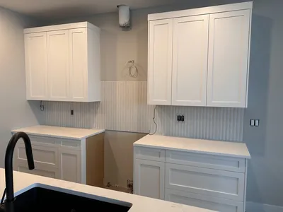 Textured Stripe Pattern Tile Backsplash