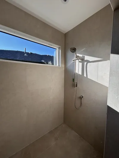 Melissa's Custom Large Format Shower 2