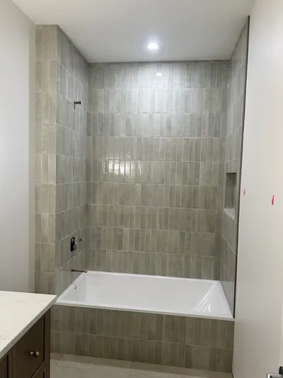 Kira's Main Bathtub Surround w/ Mitre Details 1