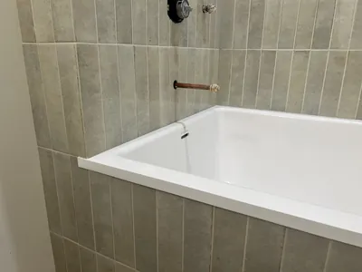 Kira's Main Bathtub Surround w/ Mitre Details 2