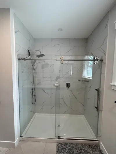 Shower/Tub Surround in Porcelain Carerra Style Tile 3