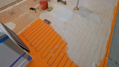 Heated tile floor installation